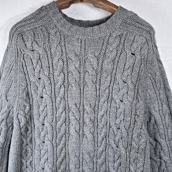 ​Vintage Y2K Abercrombie & Fitch Cable Knit Sweater Gray Crew Neck Pullover XL - Picture 3 of 14